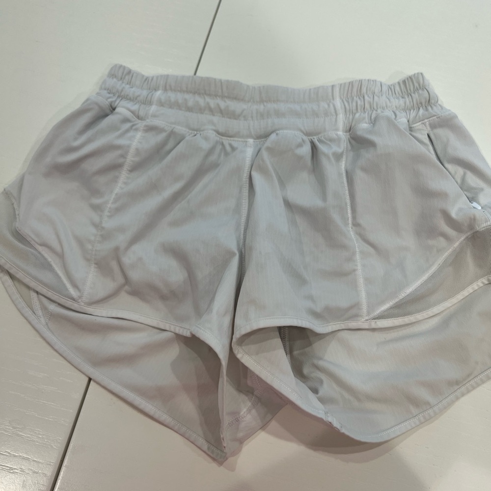 Lululemon white hotty hots